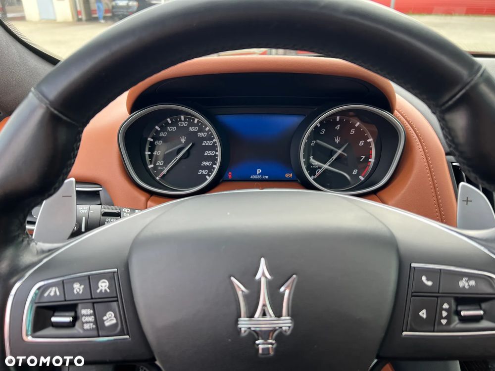 Maserati Levante Q4 GranLusso - 23