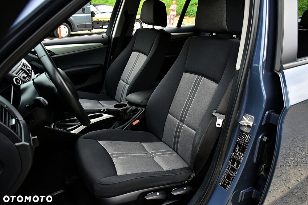 BMW X1 sDrive18d xLine - 7