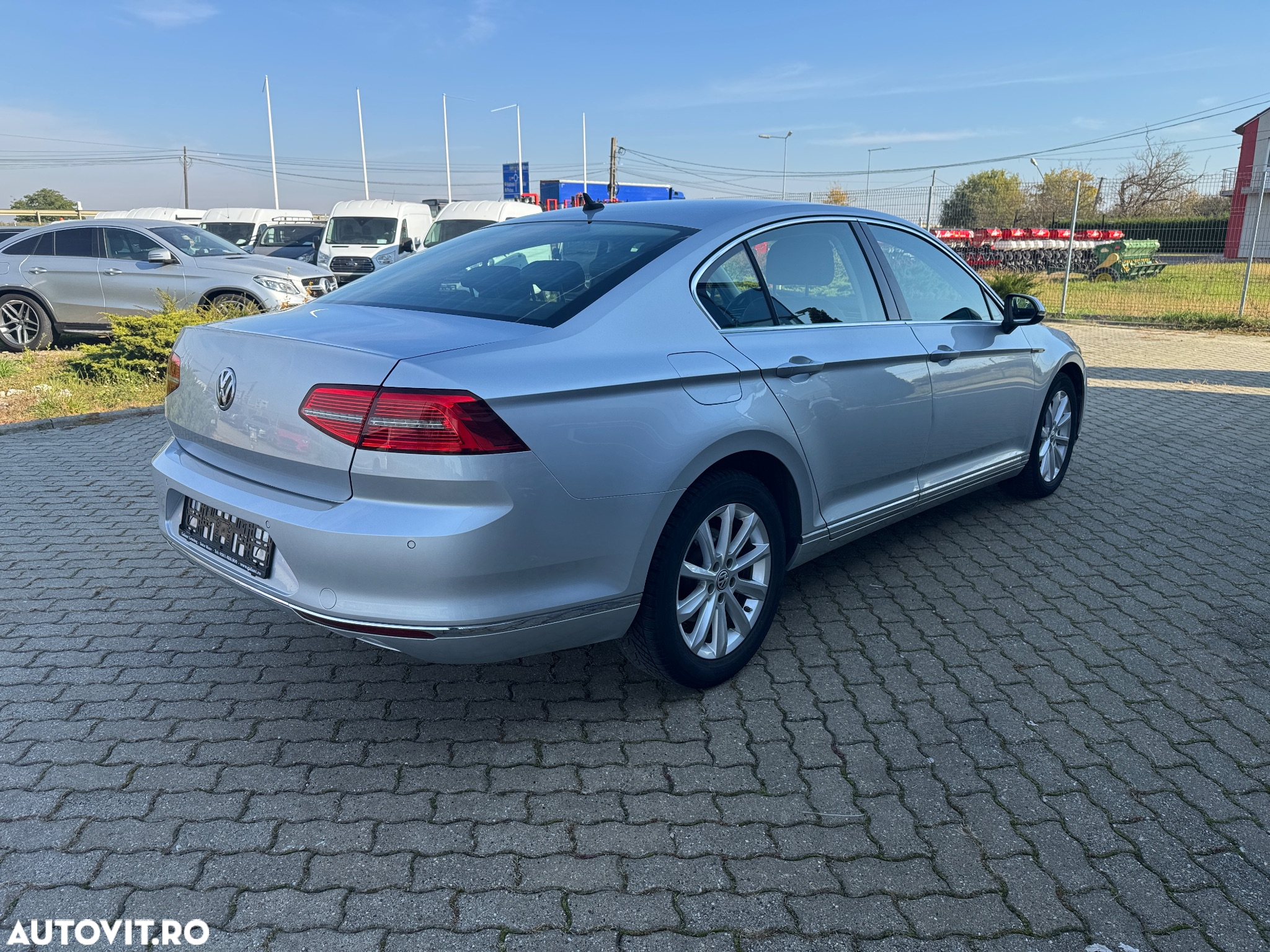 Volkswagen Passat 2.0 TDI DSG 4Motion Highline - 4