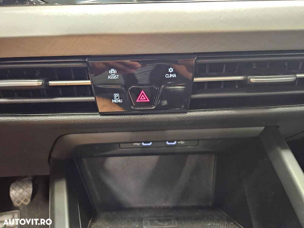 Volkswagen Golf 1.0 TSI Life - 5