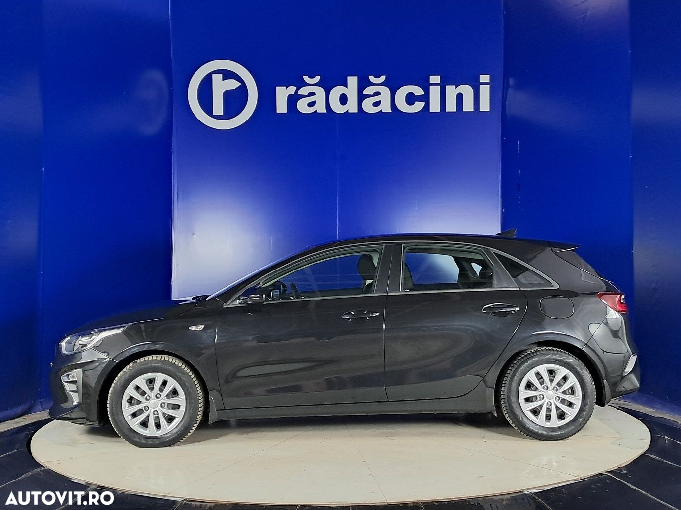 Kia Ceed - 4