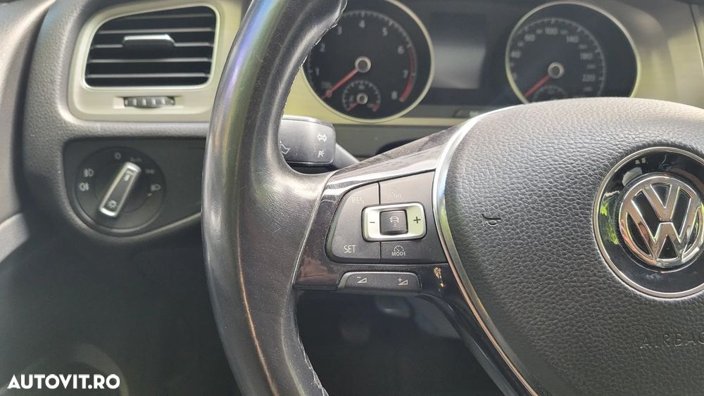 Volkswagen Golf 1.4 TSI Comfortline - 11