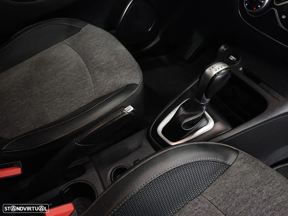 Renault Captur 1.5 dCi Exclusive EDC - 36