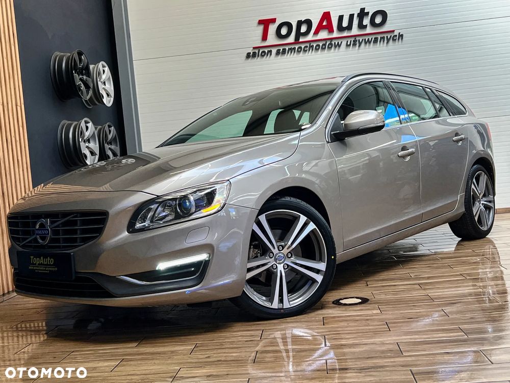 Volvo V60 D4 Geartronic Summum - 13