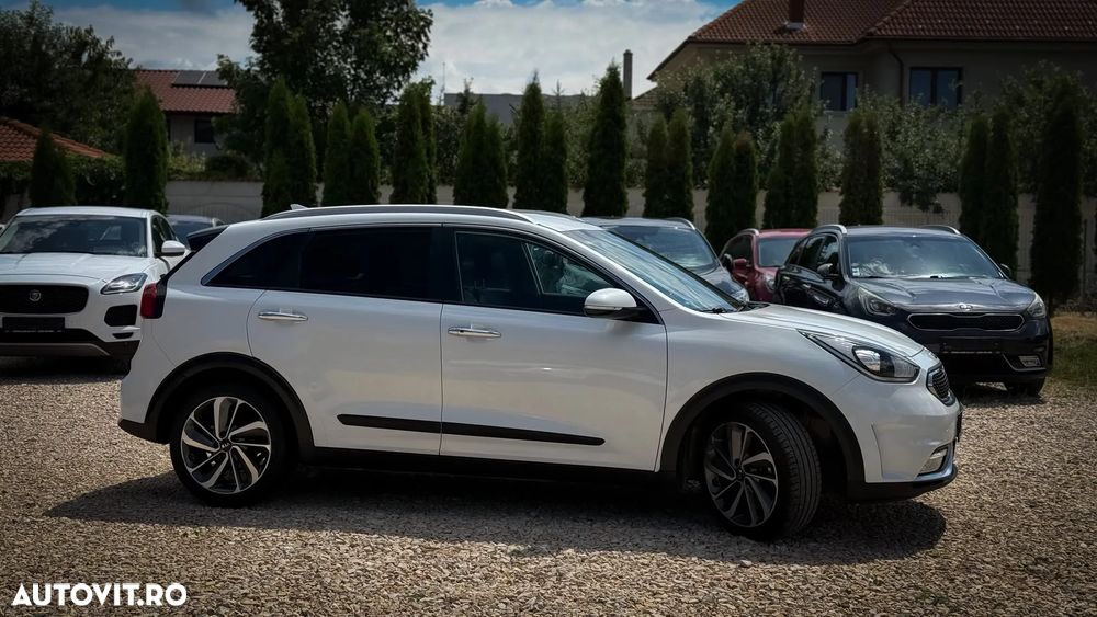 Kia Niro 1.6 GDI 2WD Aut. Edition 7 - 3
