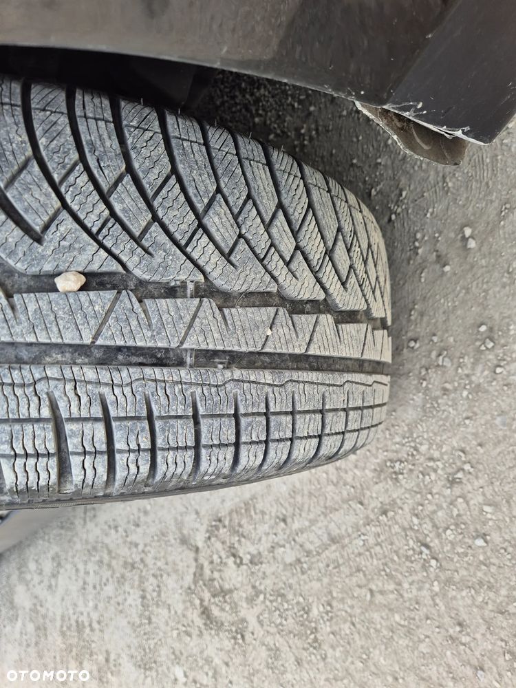 BMW Seria 7 - 12