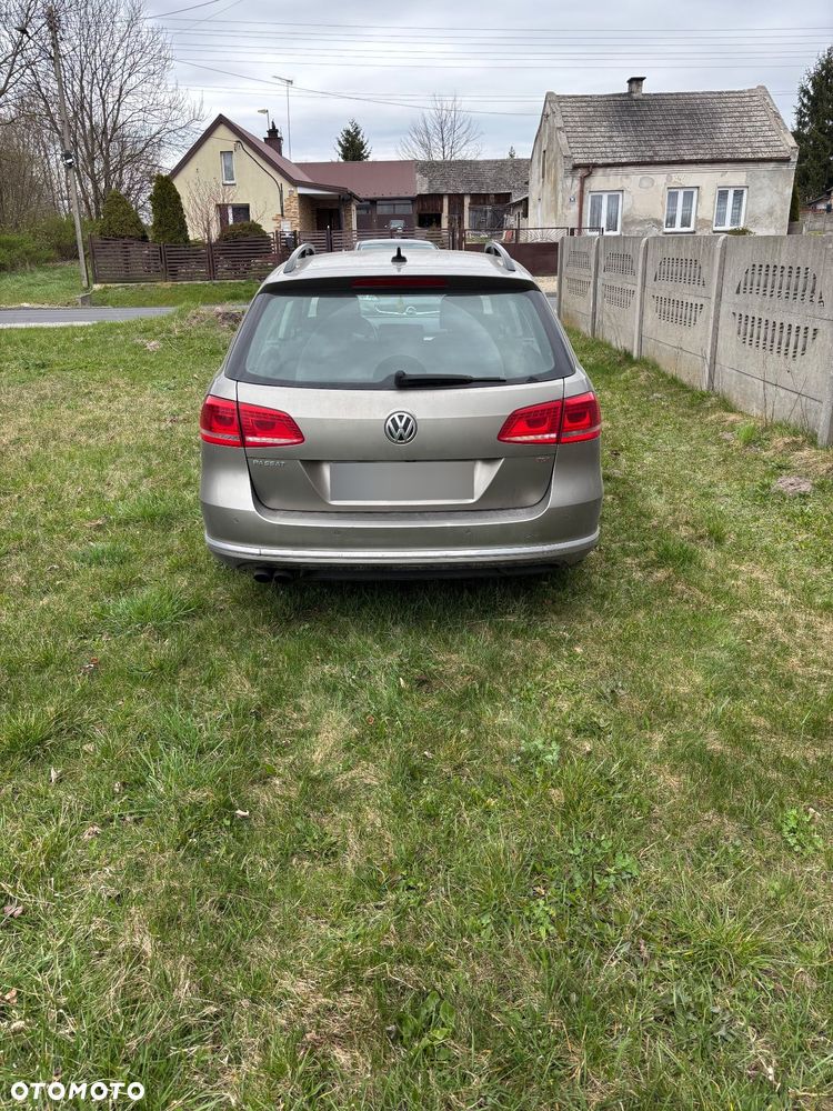 Volkswagen Passat 1.8 TSI Highline - 5