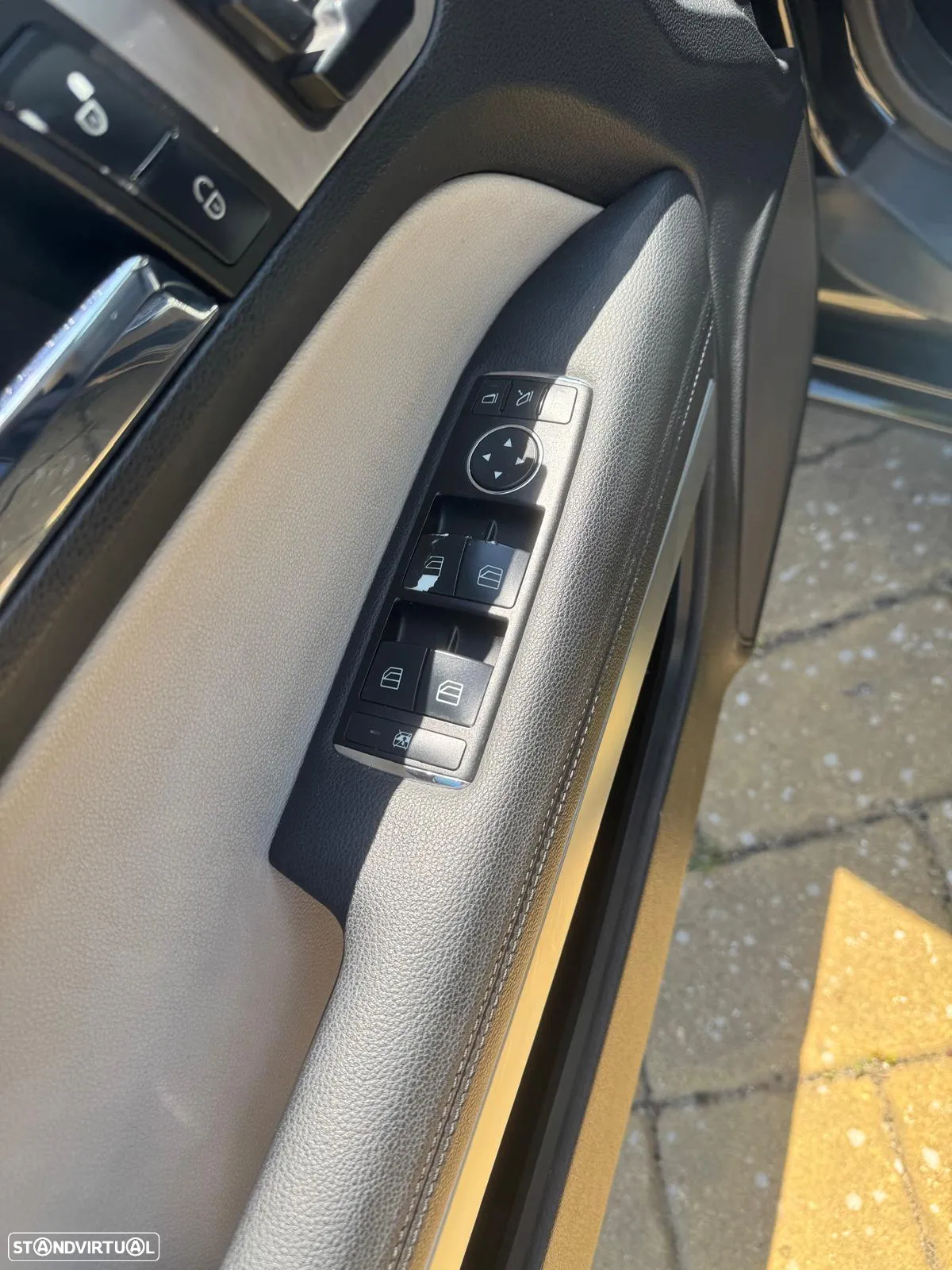 Mercedes-Benz E 250 CDi Elegance BlueEfficiency Auto - 22