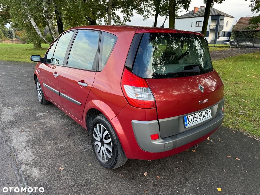 Renault Scenic 1.6 16V Confort Expression - 8