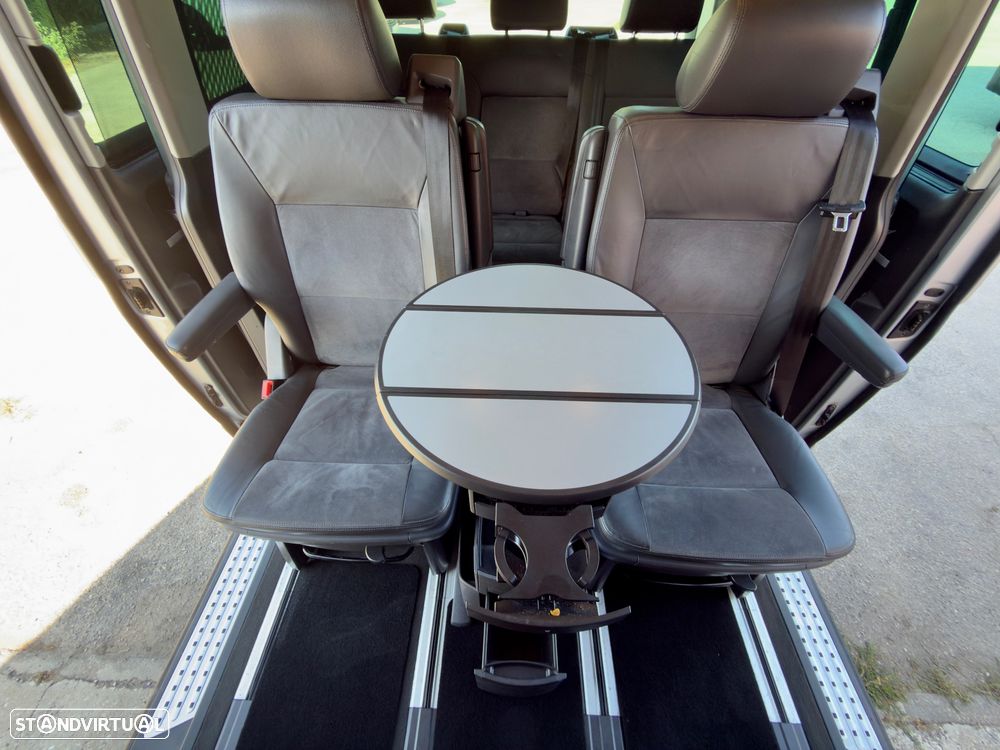 VW Multivan 2.5 TDi Highline - 11