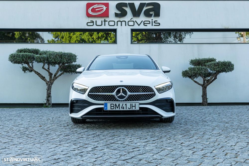 Mercedes-Benz A 200 Limousine 7G-DCT AMG Line - 11