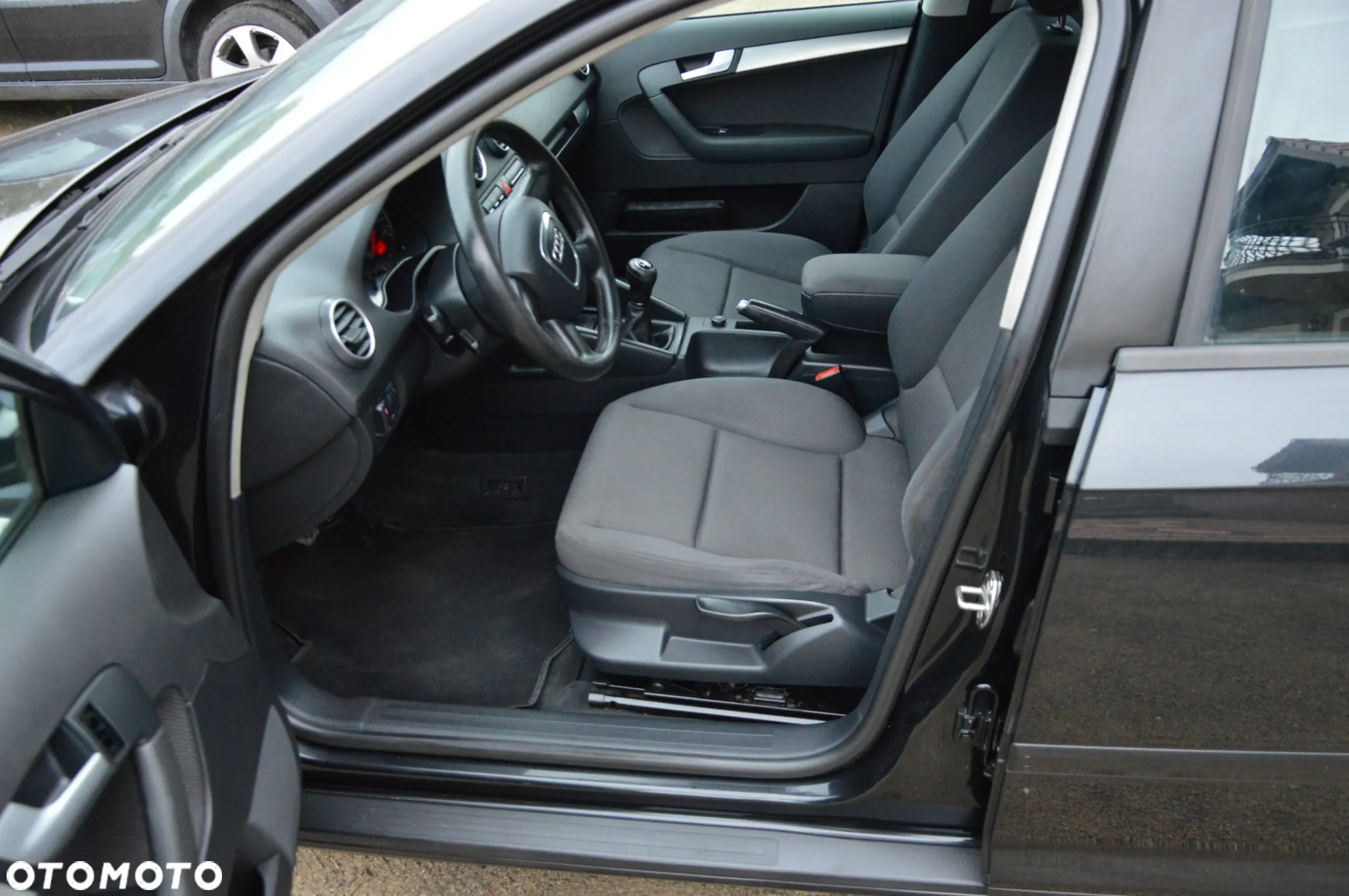 Audi A3 Sportback 2.0 TDI Ambiente - 21
