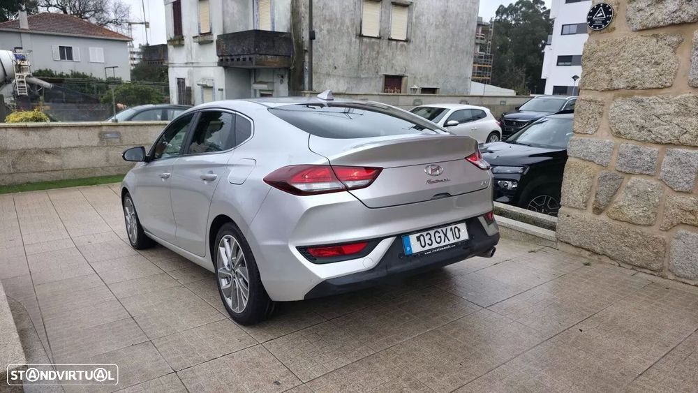 Hyundai i30 Fastback - 7