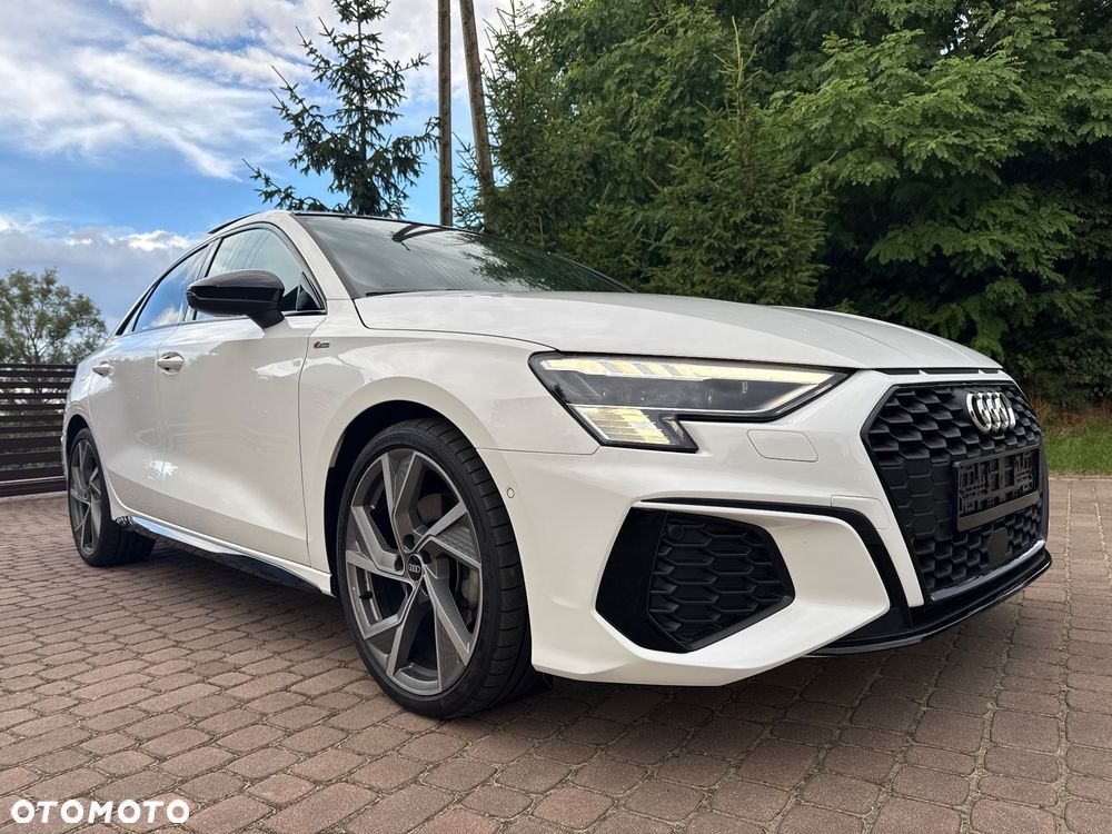 Audi A3 Limousine 40 TDI quattro S tronic S line - 2