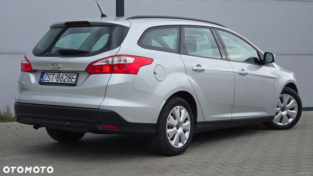 Ford Focus - 11