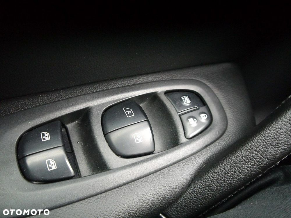 Renault Kadjar Energy dCi 110 EDC LIMITED - 38