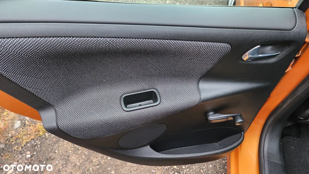 Peugeot 207 110 Sport - 18