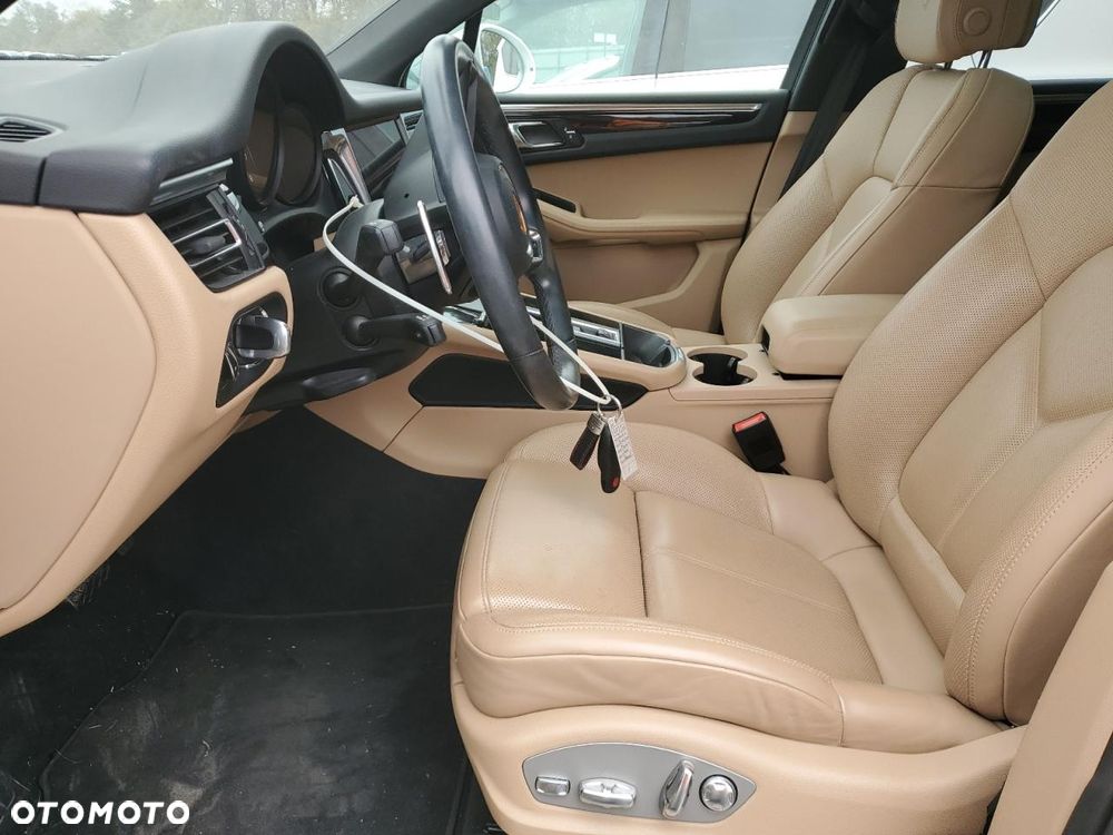 Porsche Macan - 7