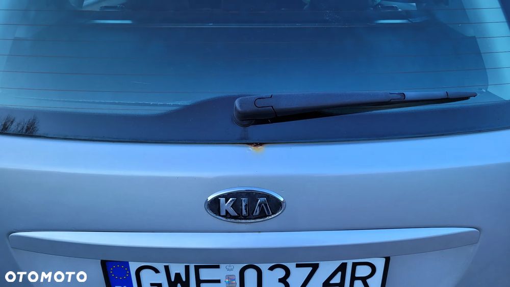 Kia Ceed - 9
