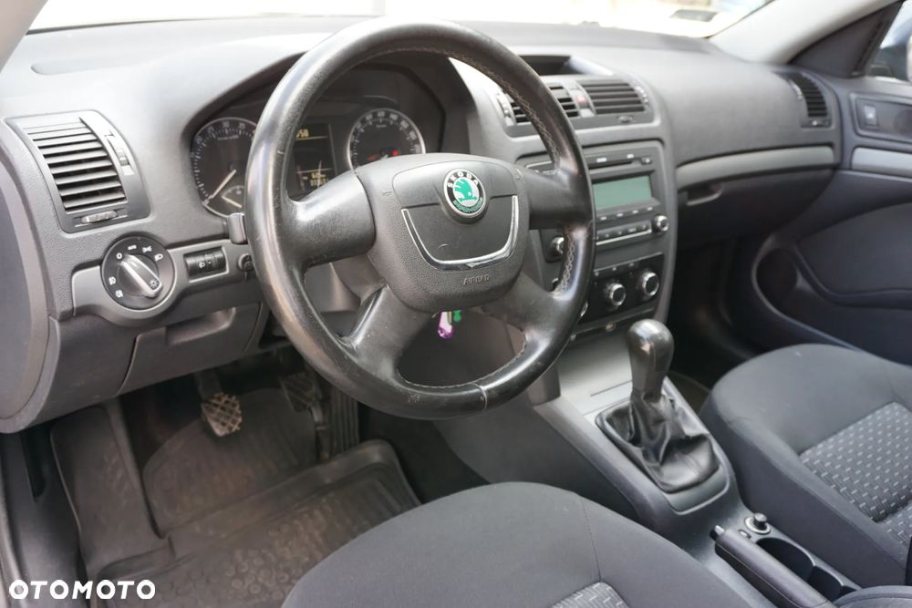 Skoda Octavia 1.9 TDI Ambiente - 9