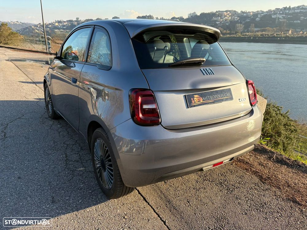 Fiat 500e 42kWh ICON - 10