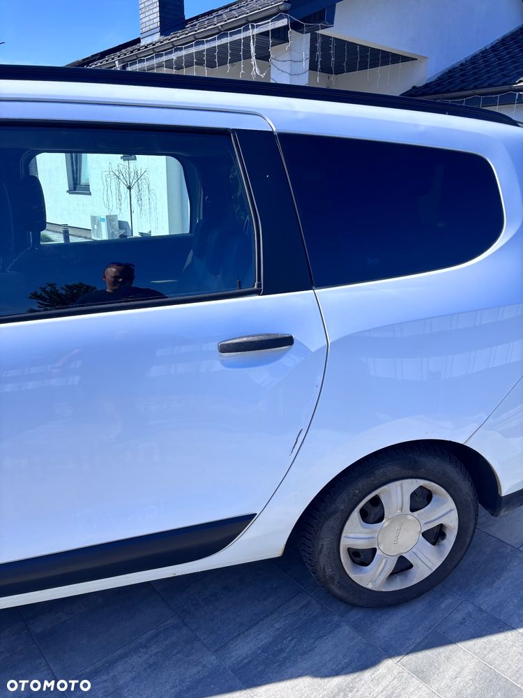 Dacia Lodgy 1.6 SCe Ambiance S&S - 4