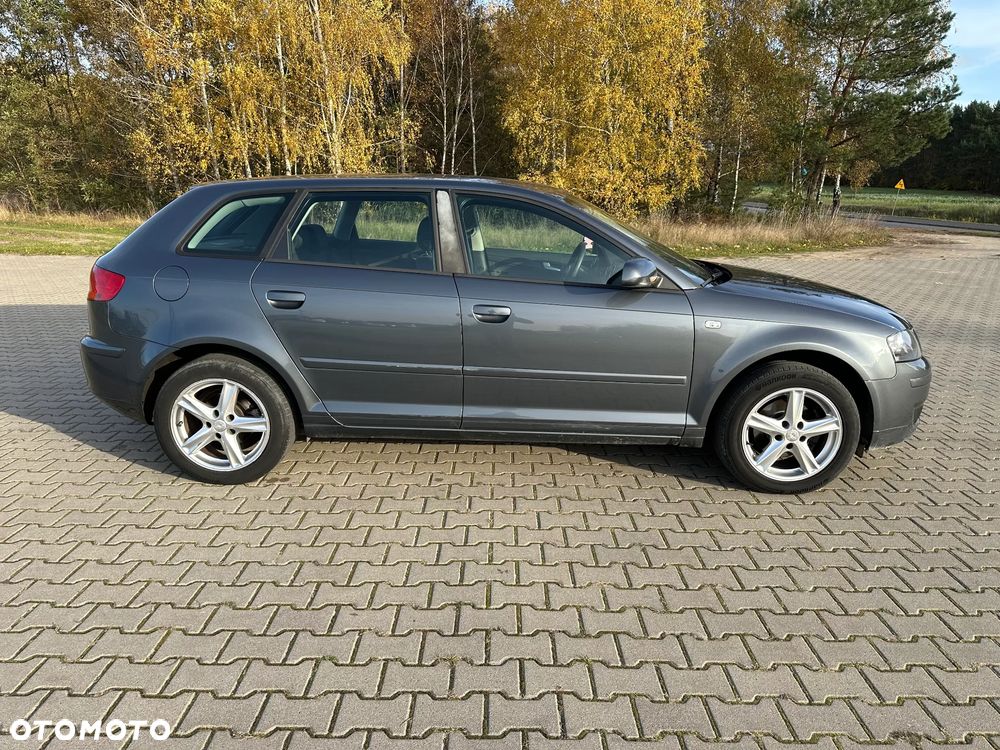 Audi A3 Sportback - 8