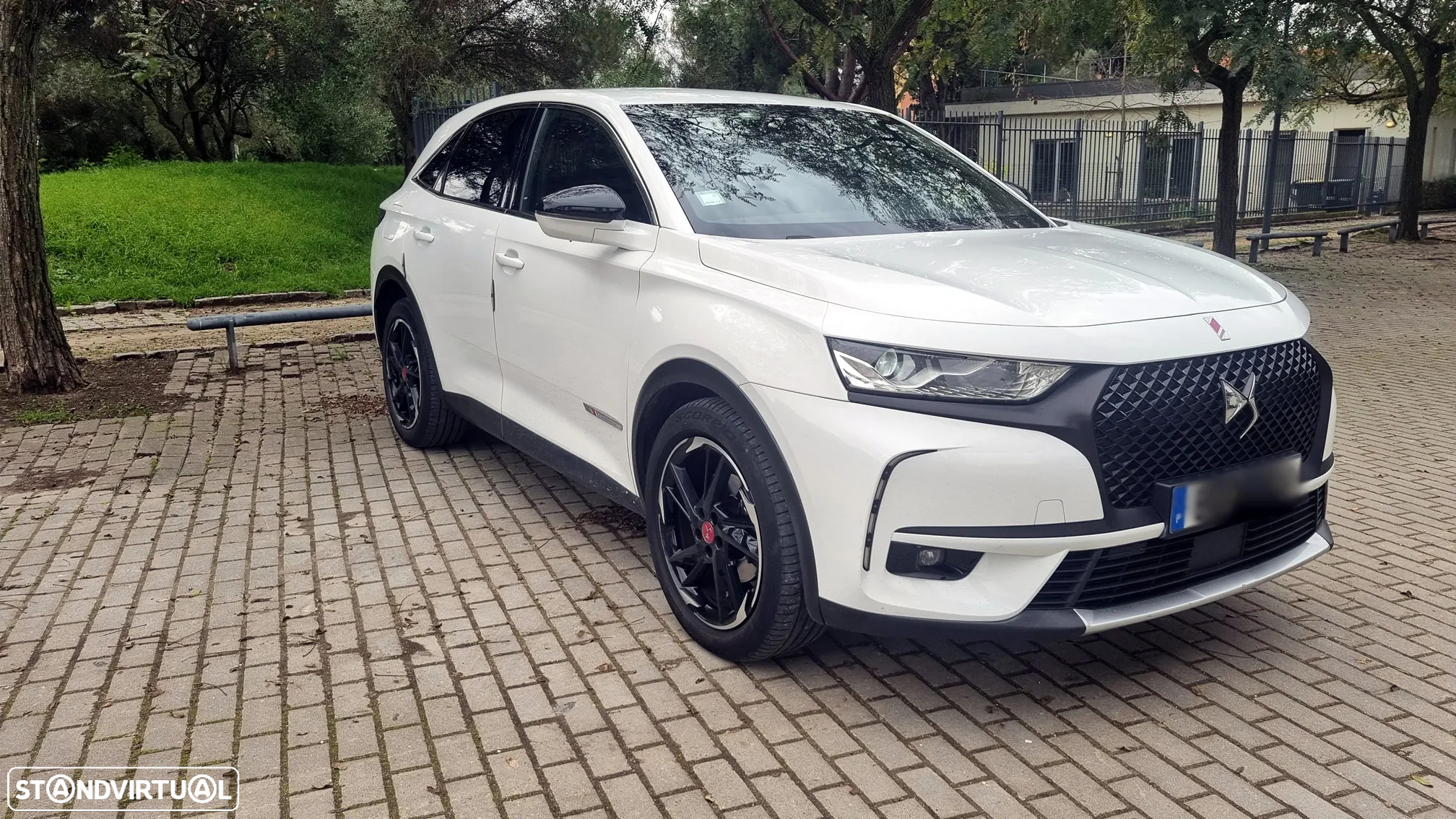 DS DS7 Crossback 2.0 BlueHDi Performance Line EAT8 - 2