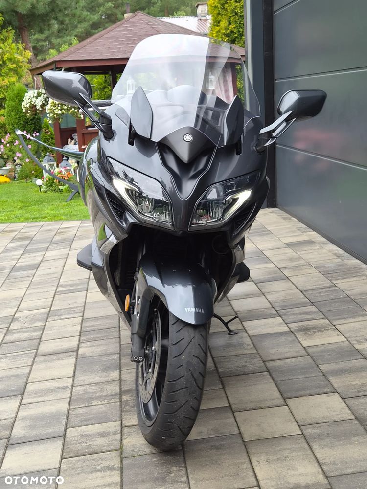 Yamaha FJR - 15