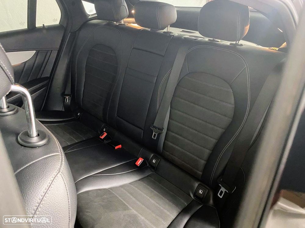 Mercedes-Benz GLC 300 de Coupé 4Matic - 12