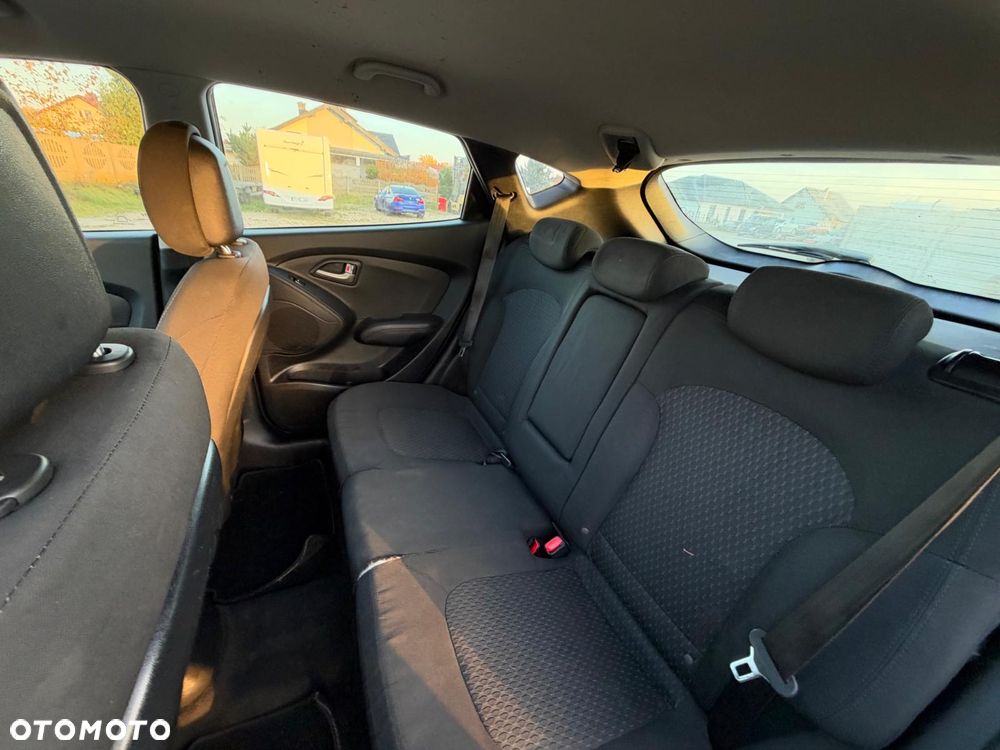 Hyundai ix35 - 11