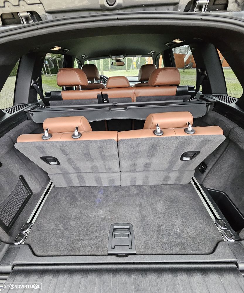 BMW X5 25 d sDrive Comfort 7L - 8
