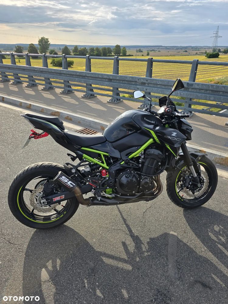 Kawasaki Z 900 - 10