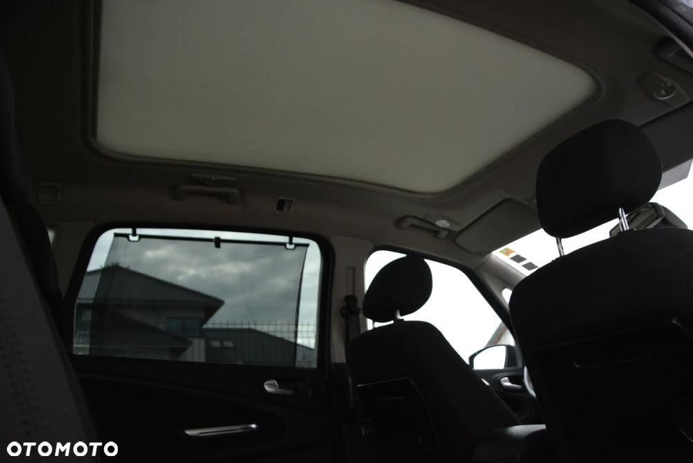 Ford S-Max - 7
