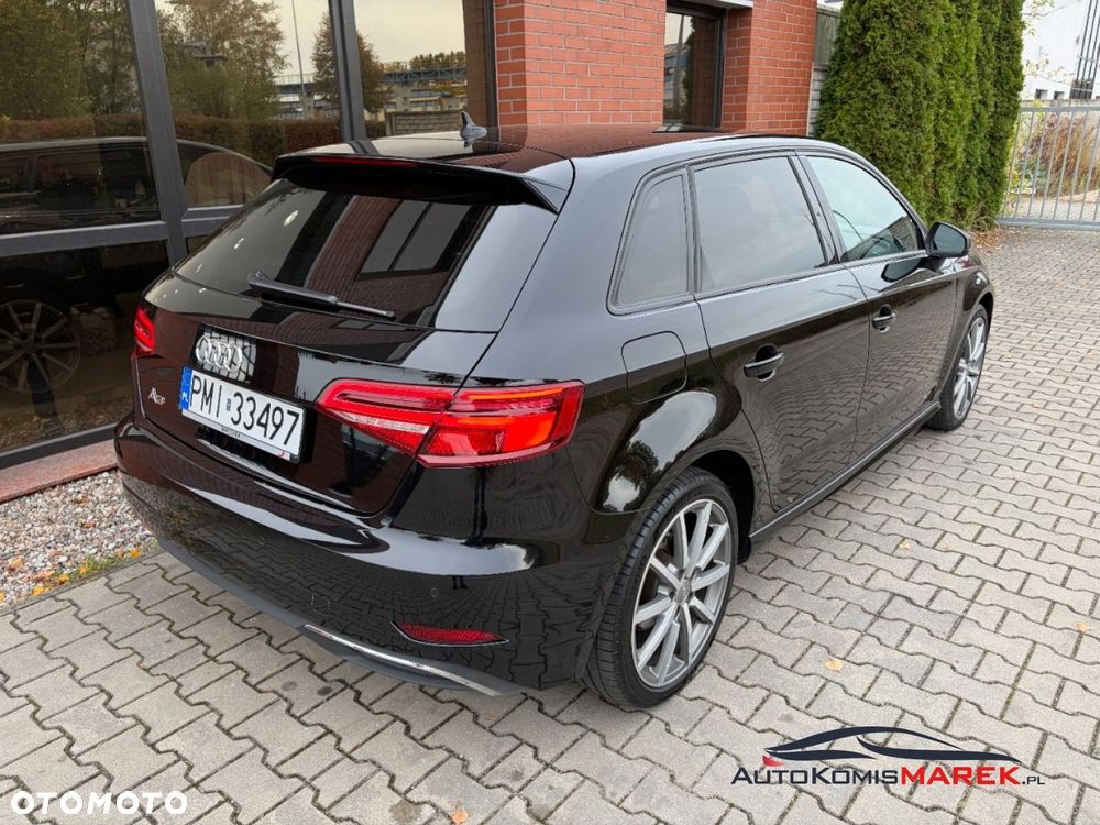Audi A3 Sportback - 3