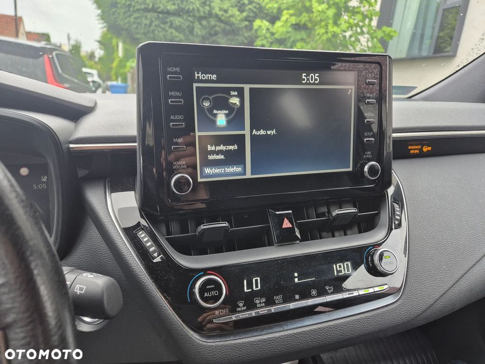 Toyota Corolla 1.8 Hybrid Active - 3