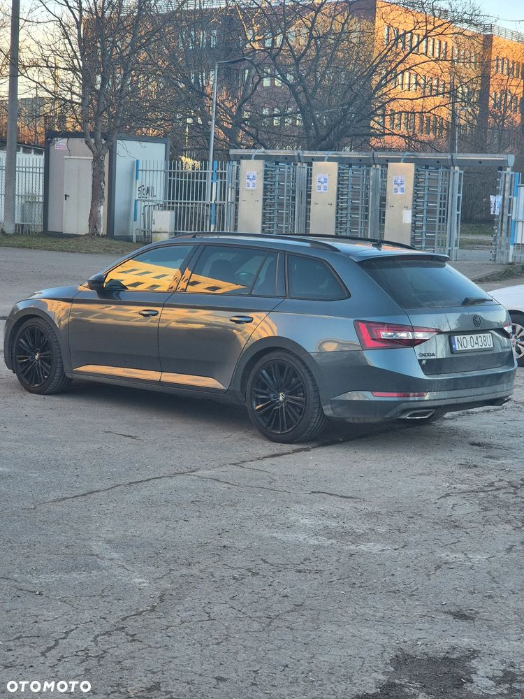 Skoda Superb 2.0 TSI 4x4 Sportline DSG - 2