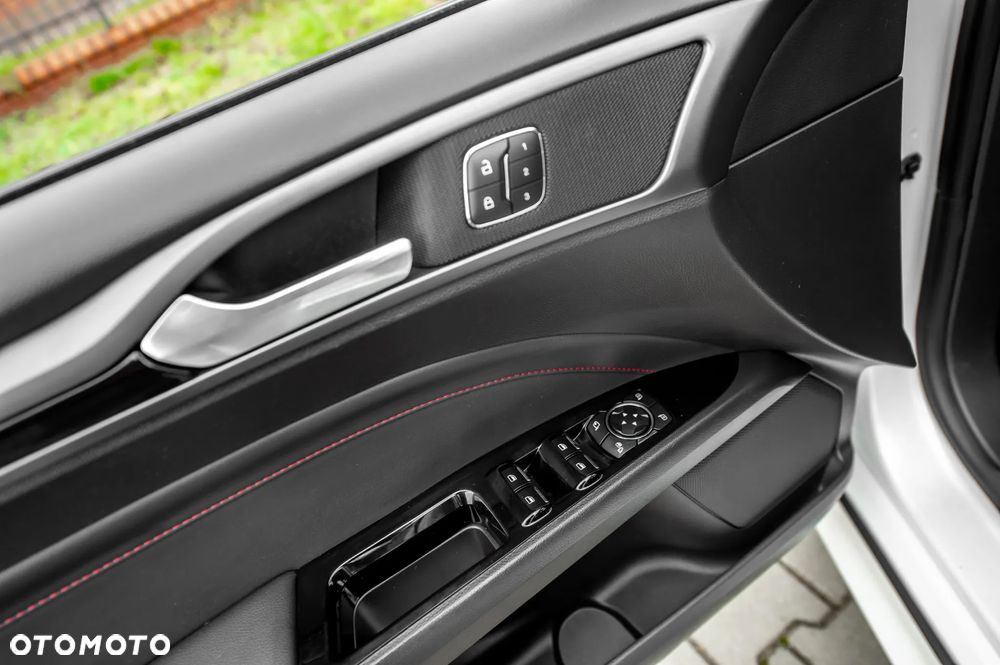 Ford Mondeo 2.0 TDCi PowerShift-Aut Allrad ST-Line - 23