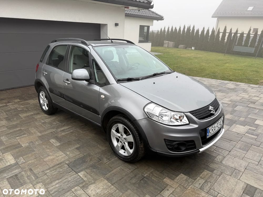 Suzuki SX4 2.0 DDiS 4x4 Comfort - 1