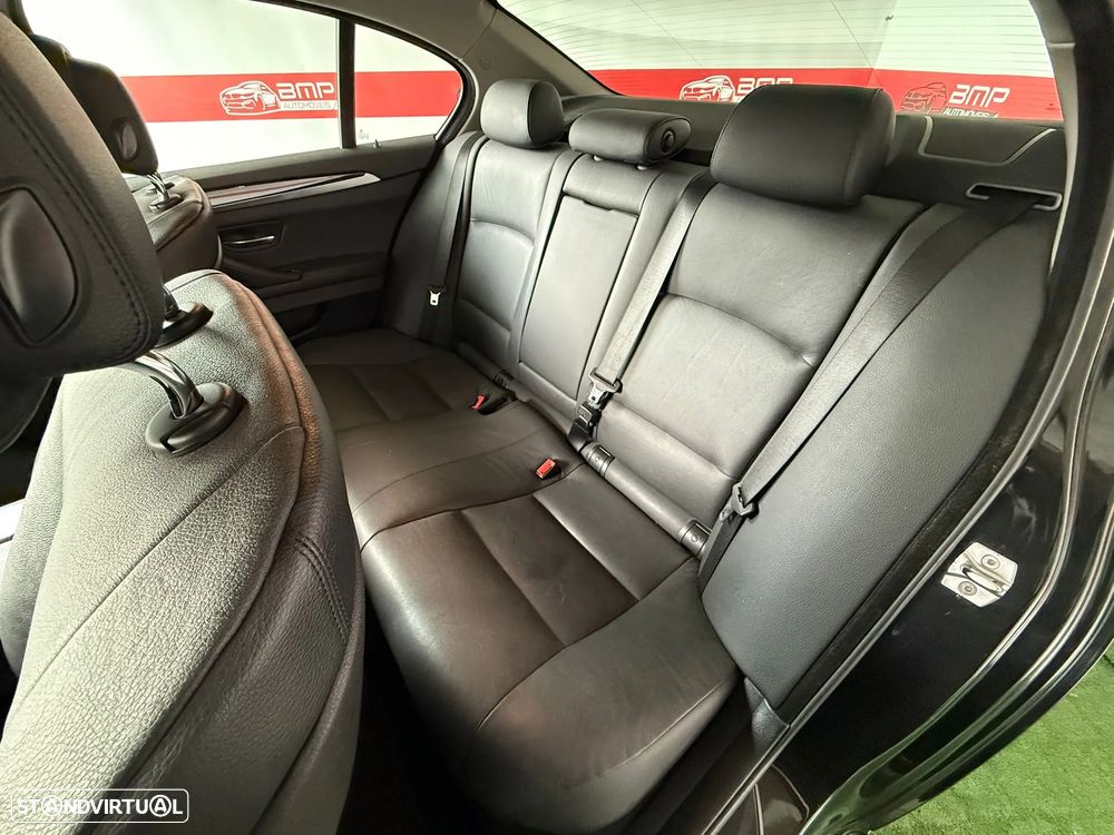 BMW 520 d Auto - 10
