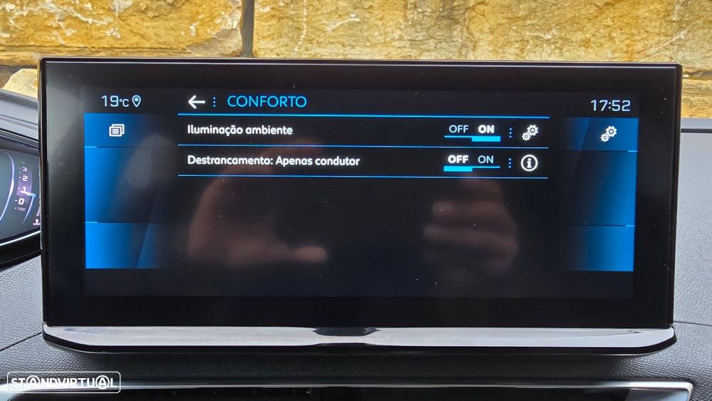 Peugeot 3008 1.5 BlueHDi Allure Pack - 30