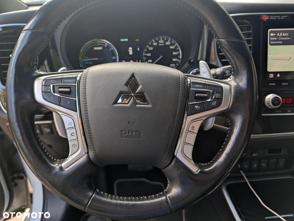 Mitsubishi Outlander Instyle + - 11