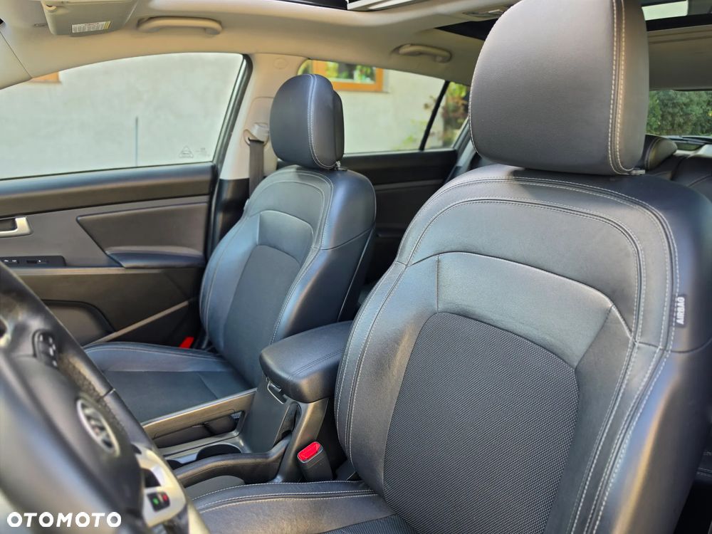 Kia Sportage - 16