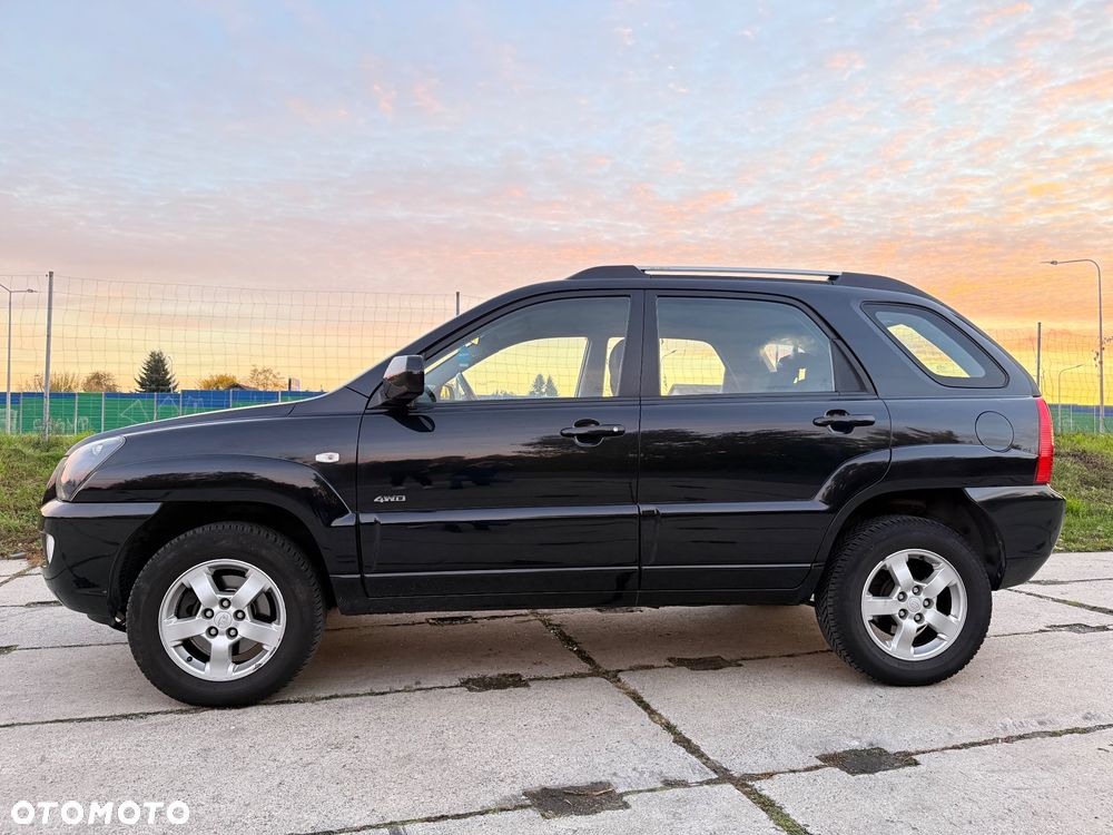 Kia Sportage 2.0 CRDi Tour + - 3