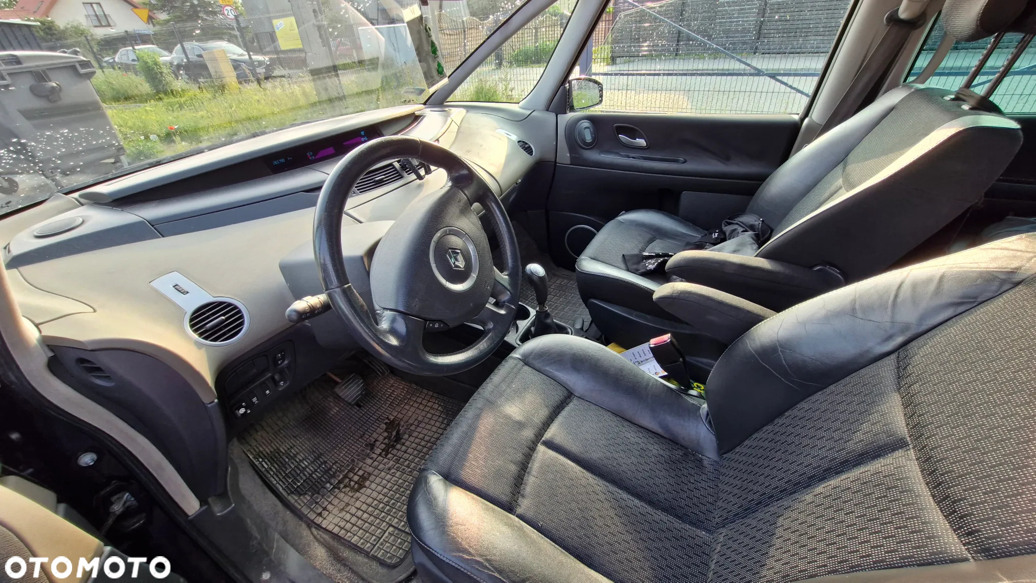 Renault Espace 2.0T Privilege - 8