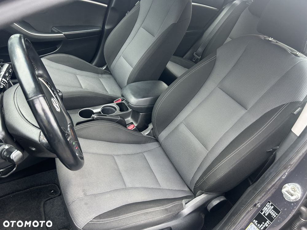 Hyundai i30 1.6 CRDI Style - 20