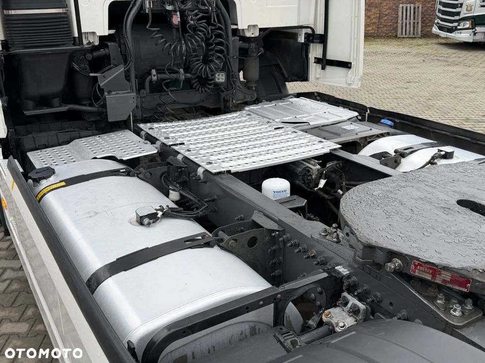 Volvo FH 2023 volvo XL 460 zwykły silnik na zwykłym turbo FULL LED klima z Niemiec - 19