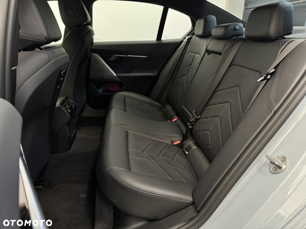 BMW Seria 5 - 14