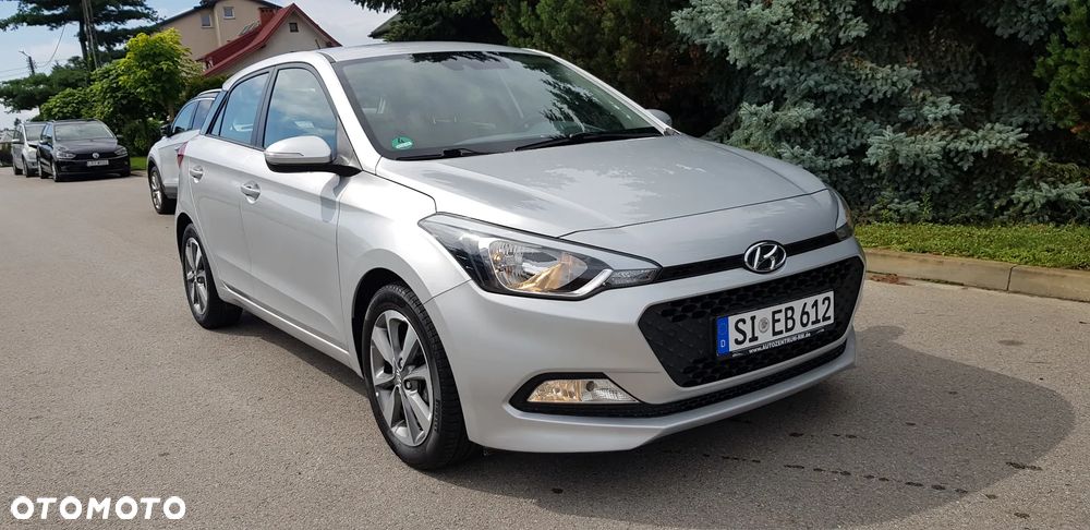 Hyundai i20 1.2 Passion Plus - 10