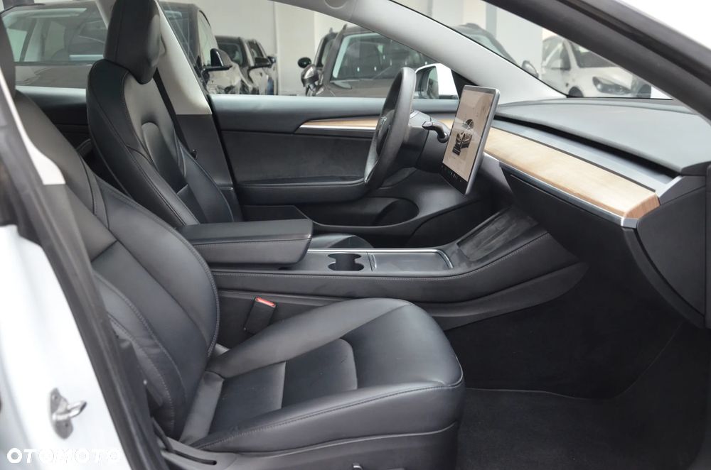 Tesla Model 3 RWD Hinterradantrieb - 14
